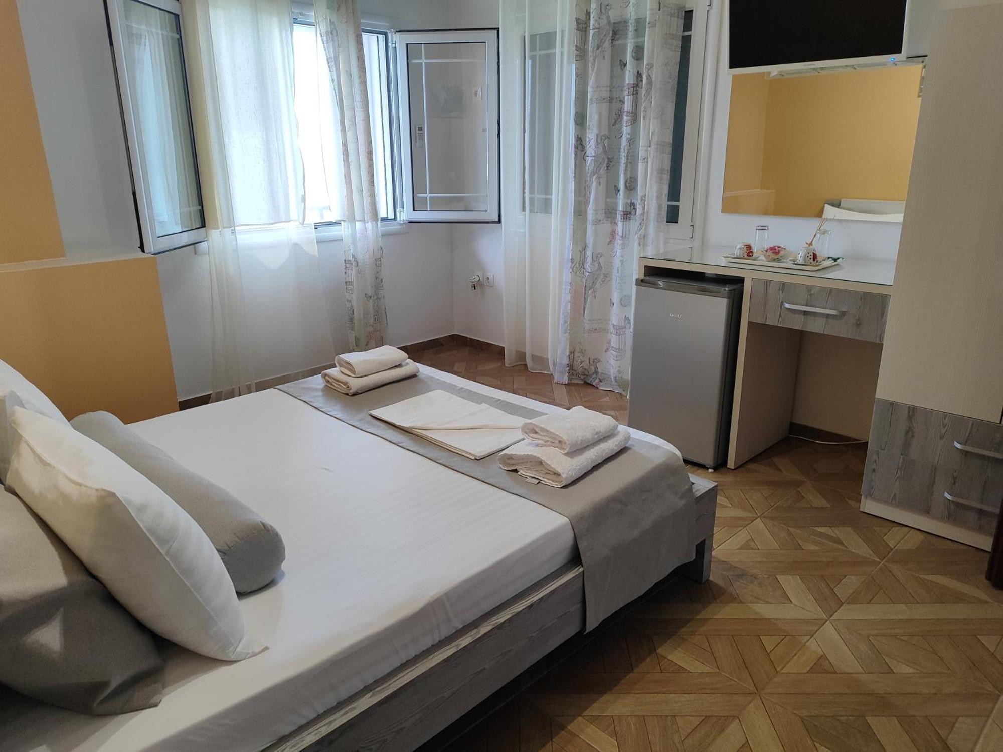 Dagos Rooms Dhërmi エクステリア 写真